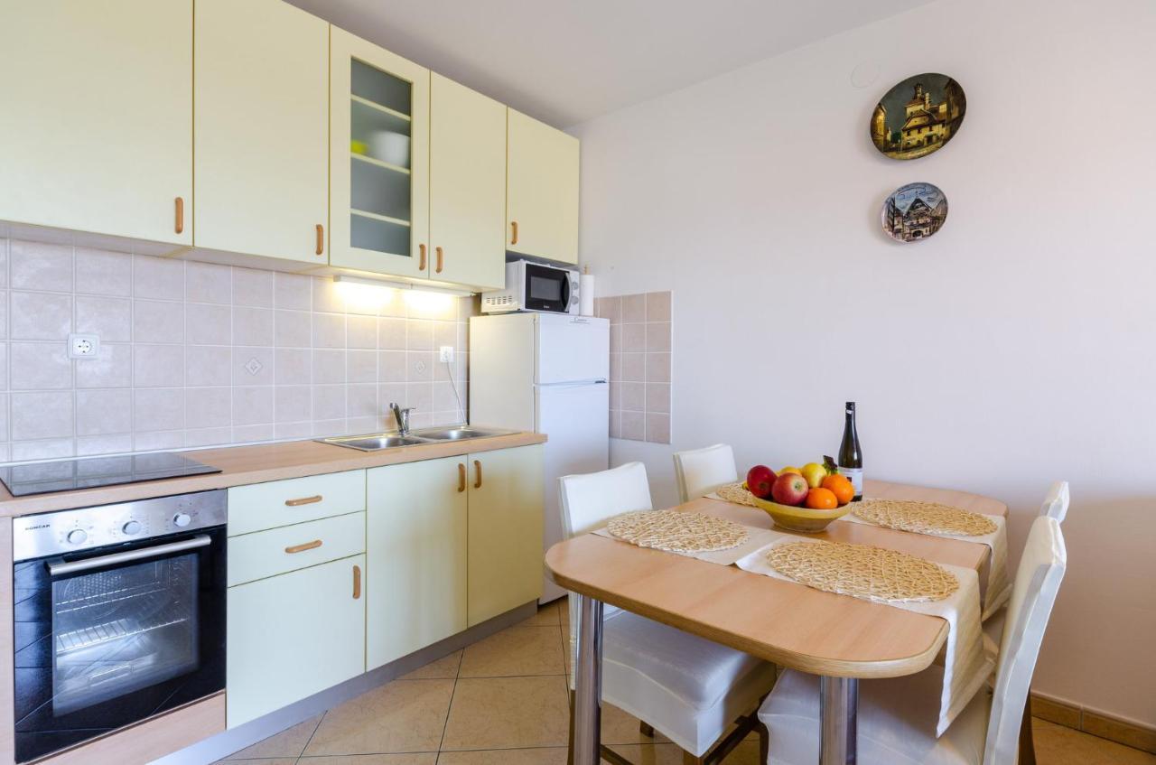 Juanita Apartman Dramalj Kültér fotó